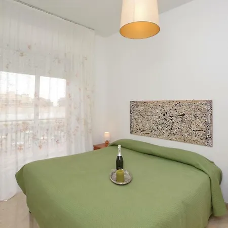 Apartment Orata Pietra Ligure